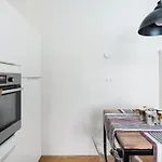 Charming Near Borghese Apartment *