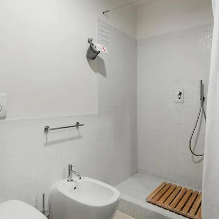 Charming Near Borghese Appartement Rome