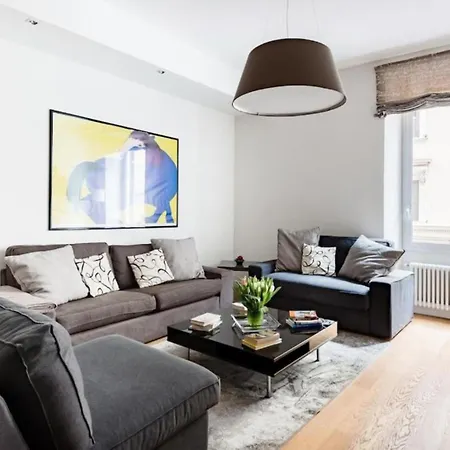 Appartement Charming Near Borghese *