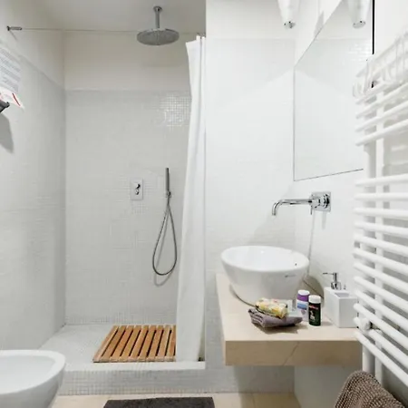 Charming Near Borghese Appartement